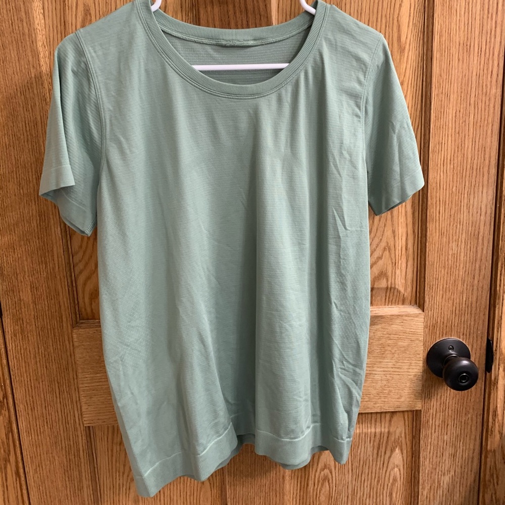 Rare!! Lululemon Loose Fit Shirt